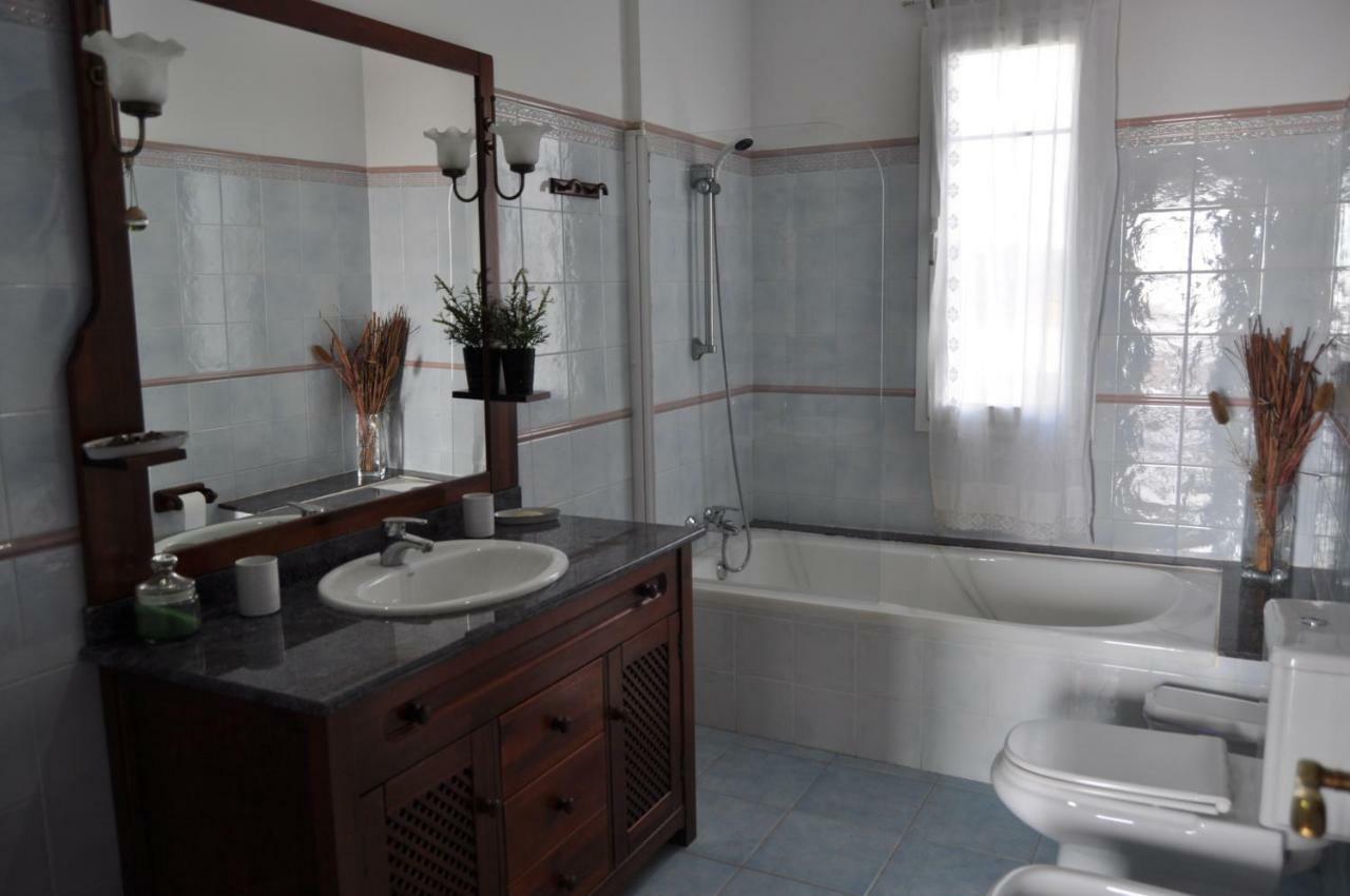 Villa Miramar, Gueime エクステリア 写真